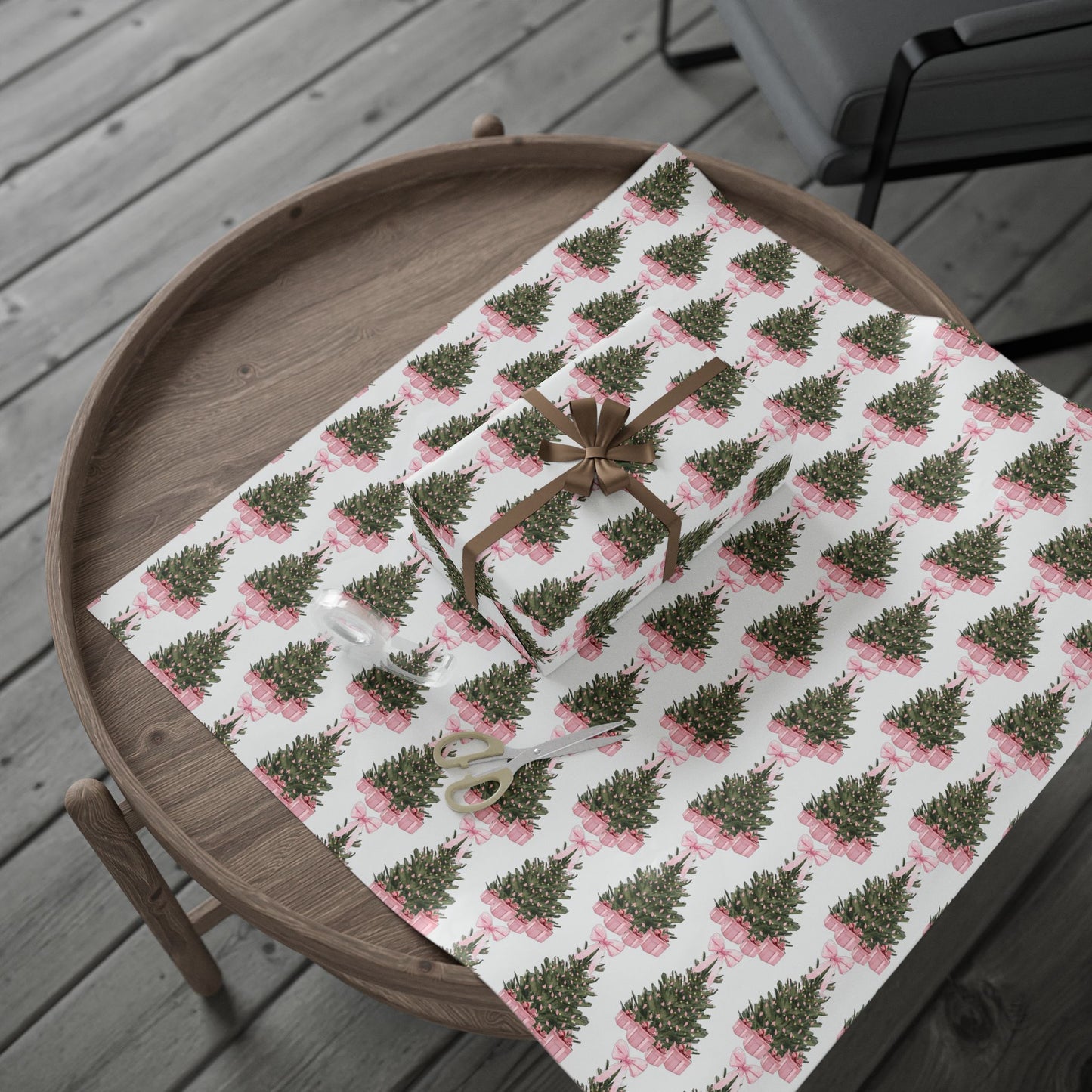 Pink Christmas Gift & Wreath Wrapping Paper